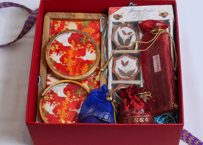 Gifting with Tatsat: Thoughtful, Sustainable, and Artisanal